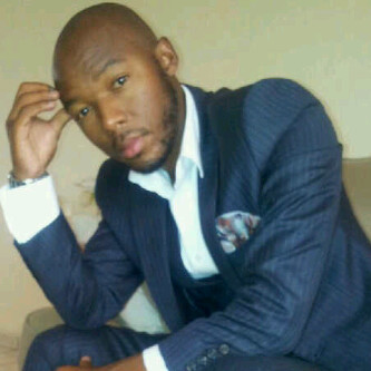 Enhlefacions_2's profile picture. Menswear Stylist, Upholds Positive Values, A #Bucaneer/#Barca/#Chelsea/#TeamLH and Proud Son Of The Almighty.