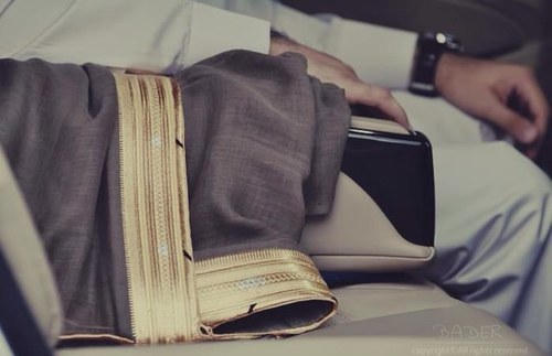 اتمنئ عدم التعليق علئ اي من تغريداتي ❤