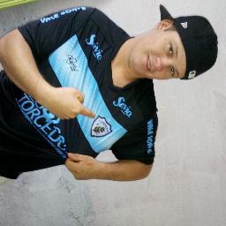 - # Quem se descreve muito se Limita ;)