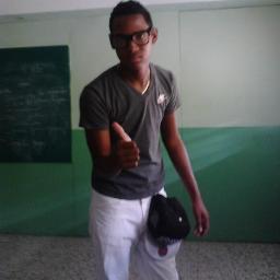lI LØVΣ MÛSĭĉ... Me gUstaa $eqUir, Y TambieN K Me $iGuan.. :) :p .. AmoO el DemBow.. Me Gustaa..! Y $obRe TodoO esO, aMo A m¡ CreAdOr.. :) Soy de