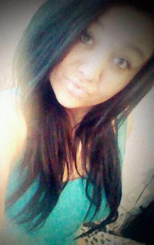 nikkihauad's profile picture. We accept the love we think we deserve. ProudMommy. Rihanna Obsessed.  ツ