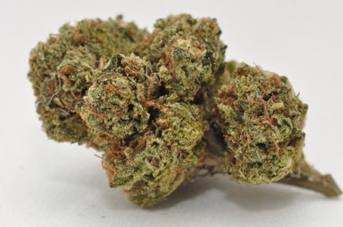 Love your life, and give it a treat. A treat of Kush ;D #CrackleThatKush