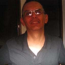 Naci en Bogotá el 2 de Septiembre de 1.962. Titulo Profesional: Agrológo de la U. Jorge Tadeo Lozano 1.988. Especialista En Avalúos de la Univer. Distrital 2020