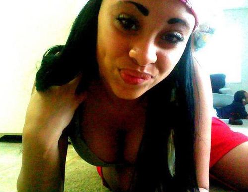 Janae is the name , im 17 years old & im new to this so follow me (: