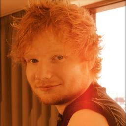 Its too cold outside, for @edsheeran to fly #sheerio #potterhead #tributo