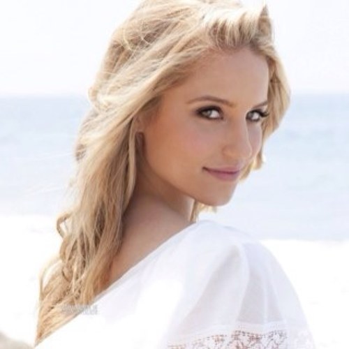 Tangled_Teen's profile picture. Cheerleader. Artist and singer. Defying my mother day by day, finally, my life begins. #StorybrookeHigh //Single//