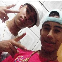 Sou Filho Daaá Miinhaa Maaãe E Doo Meeu Paai  ,
Naaão Vaai Seguiir ? Dá Um AltF4 E  FechaaÁ A Paage , Obriigaado .