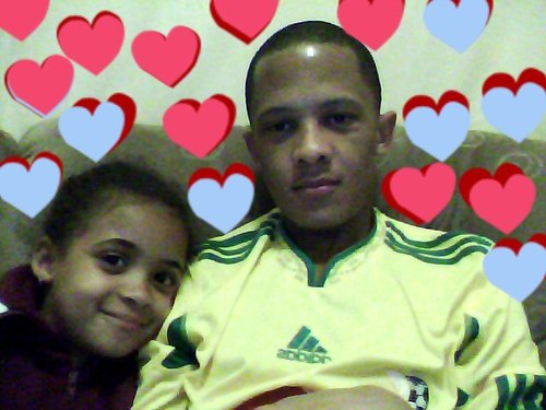 KiGGyBoi's profile picture. LIVE YOUR LIFE AND FORGET ABOUT ANYTHING ELSE AND JAZZ TO IT