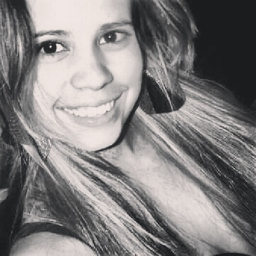 gabriela9526's profile picture. Futura Comunicadora Social (UCSAR).. Sigo la libertad de democracia Venezuela somos todos...