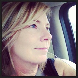 Lover of Jesus.  Wife to Mike.  Mother of 4.  Documenter of life. Speaker. Storyteller.  Writer. I write stuff & people read it.
