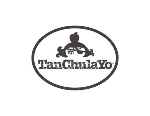 Tienda de accesorios y ropa con alma propia. 4ta calle 12-39 zona 1 Quetzaltenango, Guatemala.