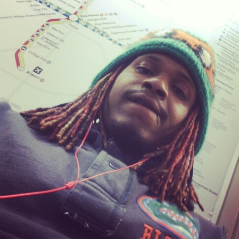 .@DATGUYTIGGIE GO FOLLOW! SWAGGA_LIFE IS DA WAY TA ROCK#im blessed! BORN TA GRIND FA ME N MIND........# I GT DA JUICE#GrINDhARD