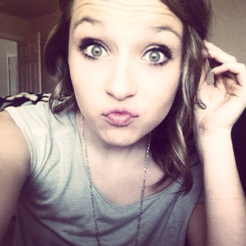 HalieHmk's profile picture. Life is not measured by the breaths we take, but the moments that take are breath away
Princess
Single
God
HMK