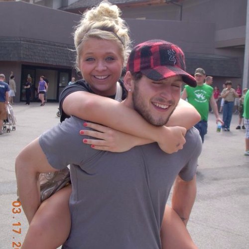 larsen283's profile picture. 