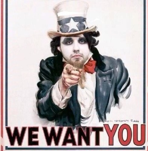 Fan account for @LukeFVK & his wonderful top hat wearing self. Xx Official member of Little Vampire Killers ;; Ran by: @Warriors_MCR5 .