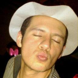 joseisca's profile picture. Fan de los Deportes, Licenciado en Economía, Fan de Sonic Youth, Smashing Pumpkins y Nine Inch Nails.