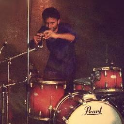 A wannabe polymath.Drummer.Divine Raaga. Ex https://t.co/CzD9tJxLa5.Product …https://t.co/7hSa4UwZlb.