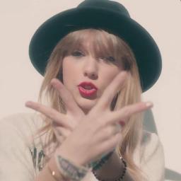 ,i inspired of taylor swift. i wanna be like taylor swift someday. and because of her ill try play the guitar ang sing. ILOVE TAYLOR SWIFT SO MUCH!
