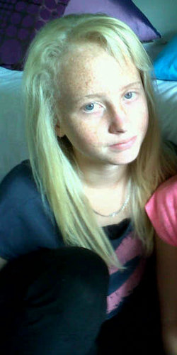 13Charleen13's profile picture. 