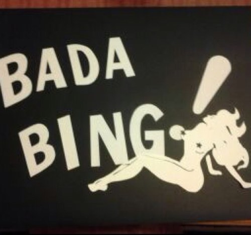 Cuenta oficial del bada bing, property of fuertedebuba. desde aqui les informaremos de todos nuestros movimientos y ultimas noticias.