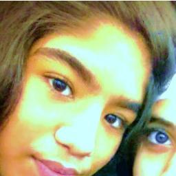 160 words is not enough to describe me, 
ηιαℓℓ♥ℓιαм♥ℓσυιѕ♥нαяяу♥zαуη♥, 1D♥JB♥OLLY♥! 
Simon says Follow Me;'D♥
Katie Benbow tweeted me, 2.4.13;'P