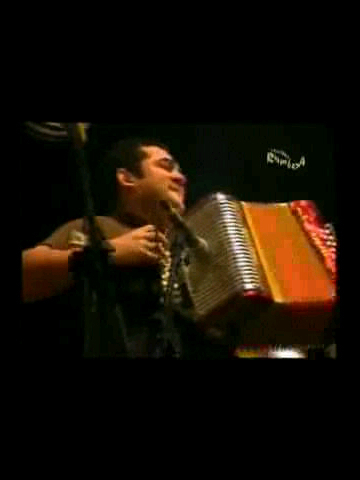 NUEVO EMBAJADOR CULTURAL DE COLOMBIA, acordeonero y verseador de la musica vallenata.. Urumitero de ♥