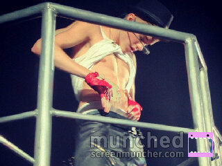Adooro a un chico de Canada.El a cumplido su sueño y un dia como el 16 de Marzo cumplira el mio. Justin Bieber. Belieber un estilo de vida.(L)Hermanas'12