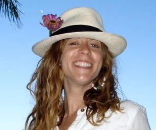 Team member of amazing, sexy, cool new women's magazine Libertine @libertinewomen. Must love dogs, especially mine.