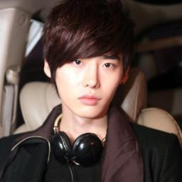 New Fanbase Lee Jong Suk (이종석) in Indonesia. Actor, Model and MC, too. Update in BAHASA.