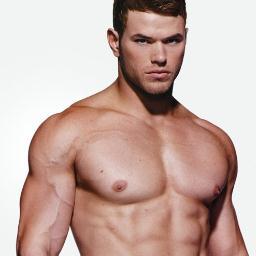 Born and raised with southern charm. Fuck with my girl and your ass is dead.  *smirks* engaged to @Dirtylittlepixi. #RP