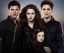 I Love twilight so much ..... mas mahal ko pa sila kesa sa buhay ko !!!!!