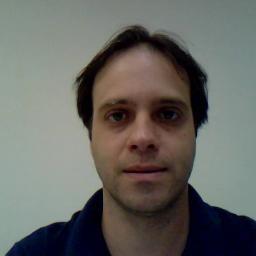 Pai de família, tenho uma esposa e um filho lindos. Trabalho como consultor e administrador de projetos Microsoft.