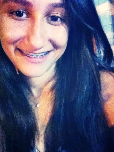 aquariana , Flamenguista  de coração ,apaixonada pelo futebol ((: