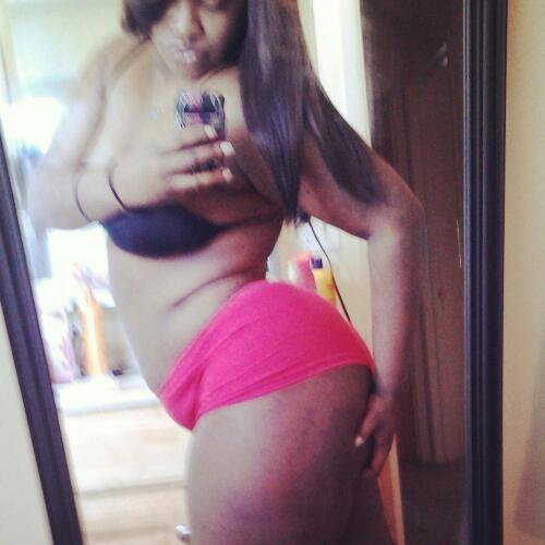 'I Am ME I Do Me To The Fullest ° 
#TeamEastside
#TeamCancer
#TeamIndependent 

If You Dont Like Still Follow It make Me No Difference `