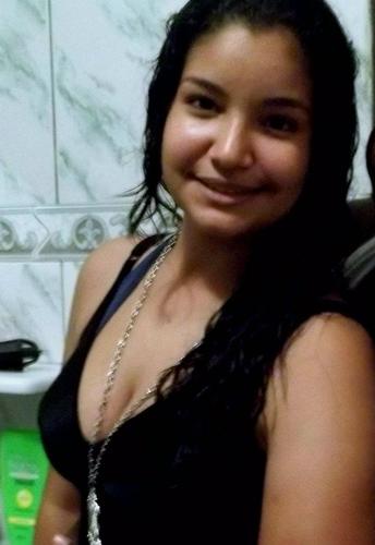 Gosto de aventura e valorizo a liberdade. Se realmente me ama e me quer ao seu lado, não precisa me algemar a você, não tenta me prender!