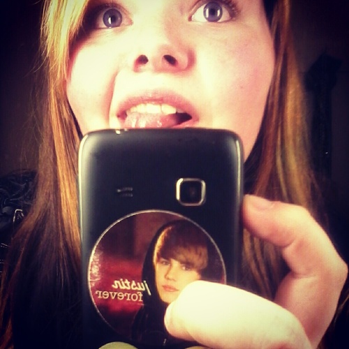 ILoveJBieber678's profile picture. I smoke weed for a living!!