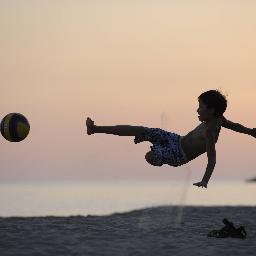 Gserres's profile picture. Sport, olympisme, glisse, et diverses autres choses (f)utiles et (a)variées (mais pas que). Et aussi courir... loin, si possible