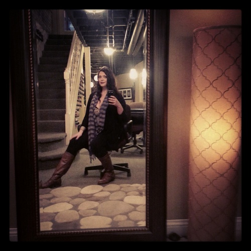 MandyatUrbane's profile picture. Master Stylist