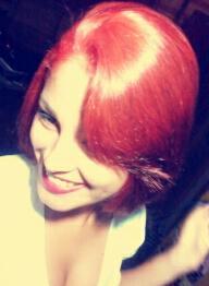 - Gosto do meu lado apaixonada, mas ele quase nunca aparece. Às vezes barraqueira, outras calma até demais ... // Donna: Karol Medeiros # Sigo todos de volta
