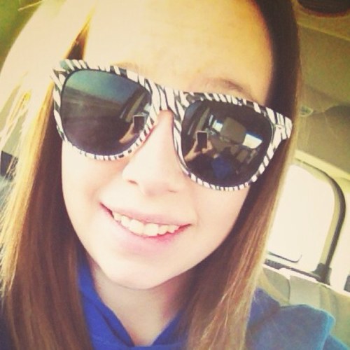 xxxoooerikka's profile picture. Follow me, I follow back:)