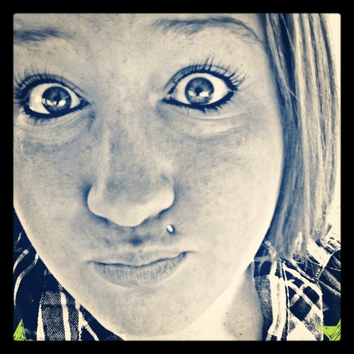 BiteMe_Bish's profile picture. Yeah Im A Cold Hearted Chick So Fuck Yu Literally And Come And Eat My Shit And Cut The Chiter Chat Kus Yu Better Not Miss A Lick (; Follow ;MyTwifey @Adya_Jayy