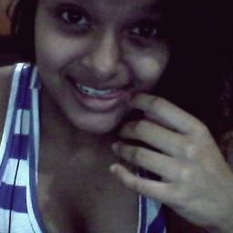Pra viver eu só preciso de você , pra ser feliz eu só preciso te merecer (8´ @robalistiero aki ... Te amo bebe´