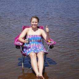 ChrissyCarina07's profile picture. 