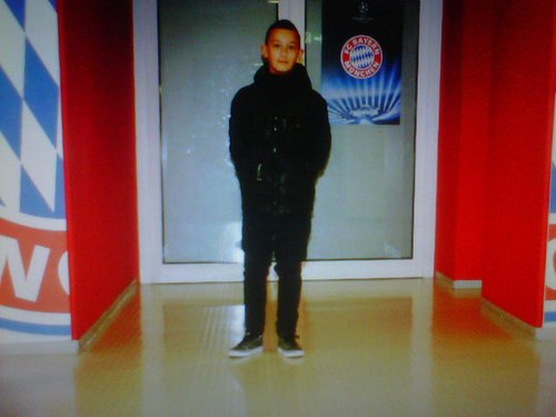 Javaan x / follow my on instagram : melvinkedah / 13 years old / VV Hoogezand C1 / Rehoboth 1D/ PIN : 22D24ACF