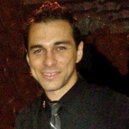 Sou um cara extrovertido, gosto de fazer amigos e amigas, amo minha noiva e amo louvar ao Senhor...