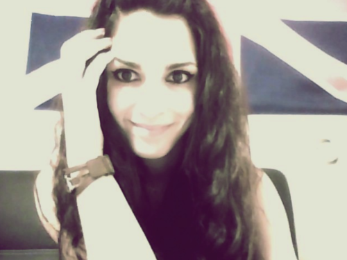 Soniia_Bella's profile picture. Qué títeres tan ridículos somos y que vulgar es el escenario en el que bailamos.♊             (Francés/Italiano)
❤ Juste lui: @lopezma12  '26'  ❤