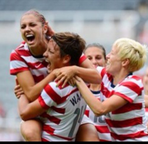 Love the uswnt!!! And everything new england!