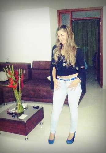 total_library's profile picture. Con ganas de leer