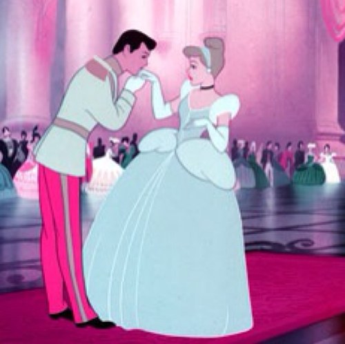 Have you been swept off your feet by your Prince Charming?❤