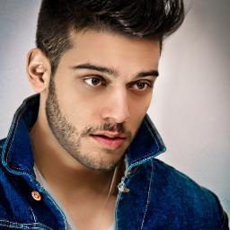 O que te faz feliz é o que me faz viver : )  @LucassLucco  | Seguida pelo Lucas 21/01/13 :)) 1° Fã Clube de BH !:*